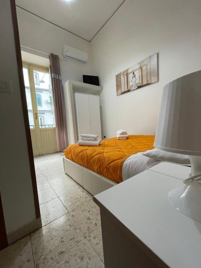 A Cas E Vicenz Bed and Breakfast Napels Kamer foto
