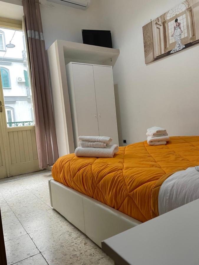 A Cas E Vicenz Bed and Breakfast Napels Buitenkant foto