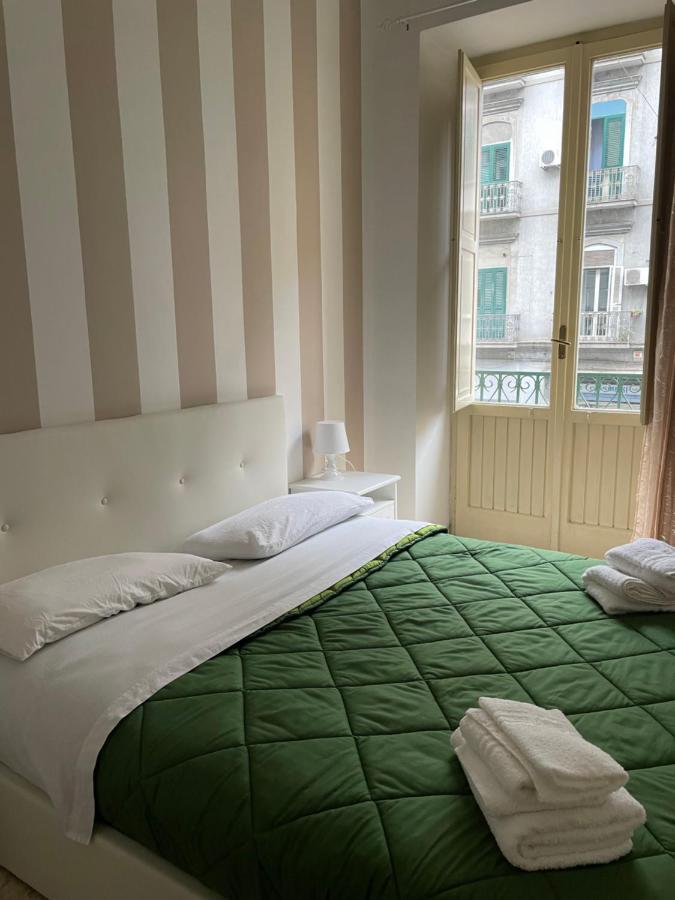 A Cas E Vicenz Bed and Breakfast Napels Buitenkant foto